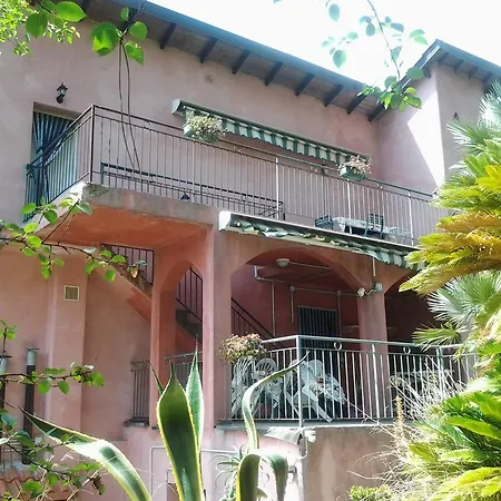 Сasa de vacaciones La Casa Rosa Camporosso (Liguria)